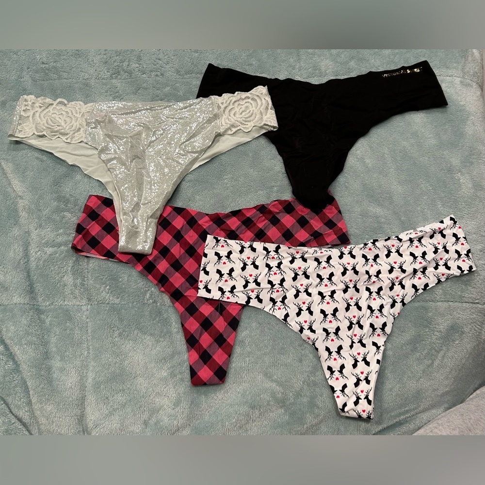 NWT 4 XL VS/PINK Thongs